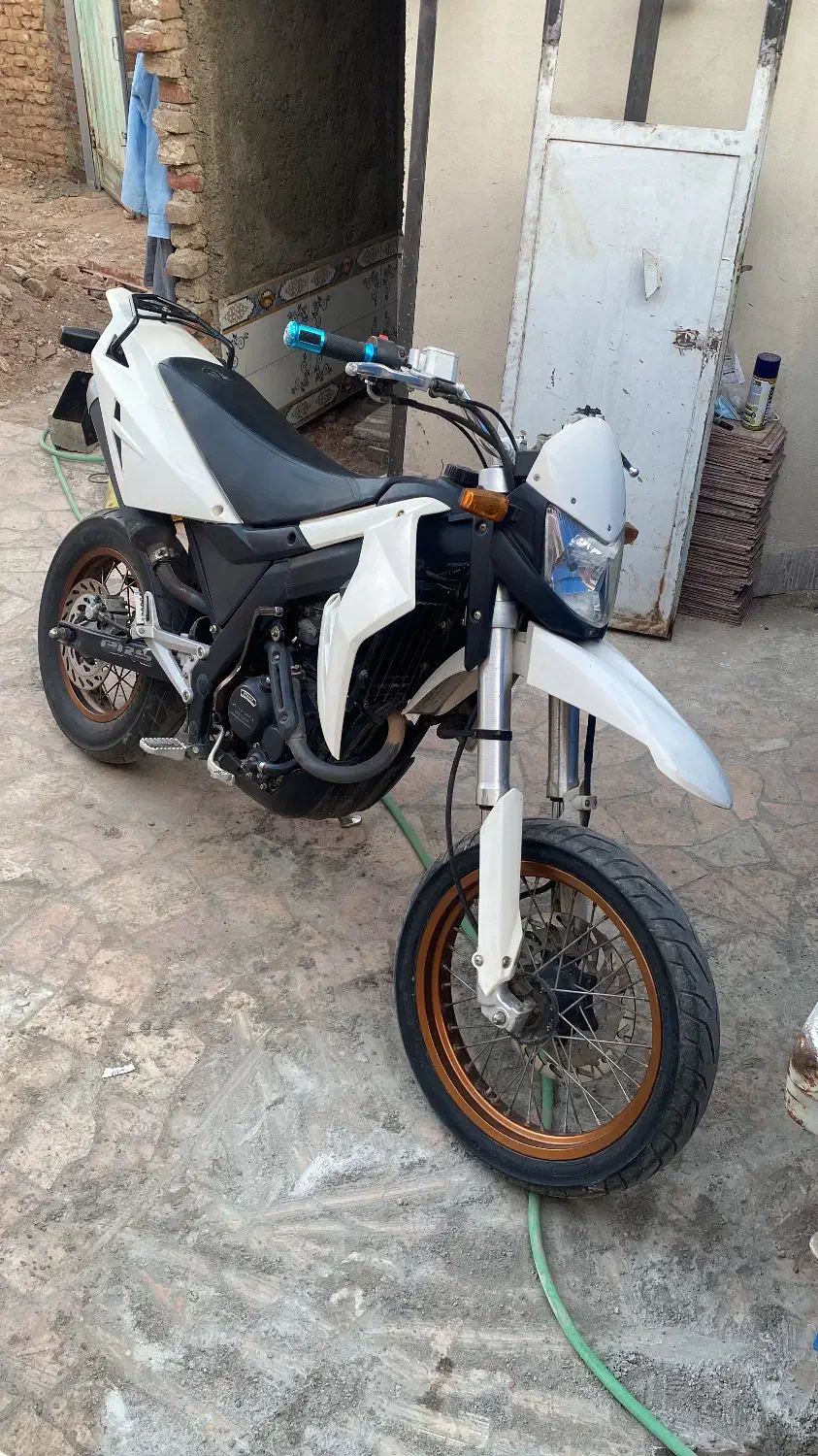 موتور تریل روسو۱۶۰|موتورسیکلت|کرمان, |دیوار