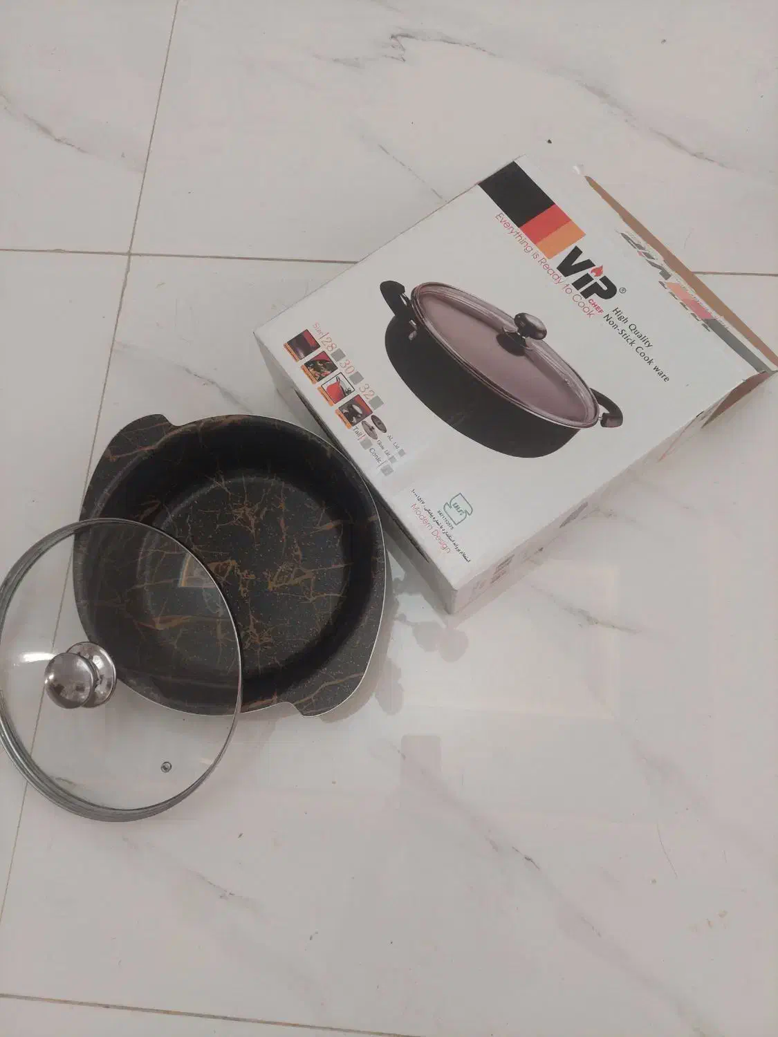 تابه تفلون سایز ۳۱|ظروف پخت‌وپز|بروجرد, |دیوار