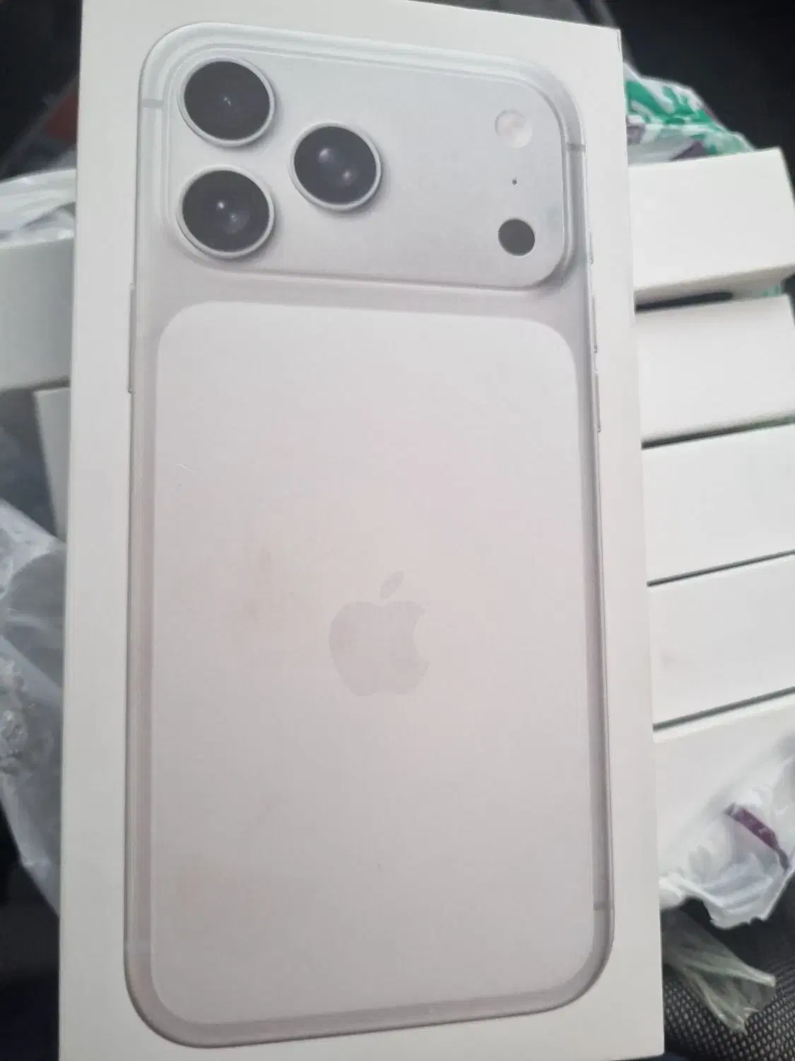 فروش گوشی ایفون ۱۷ پرومکس نات اکتیو|موبایل|اصفهان, برازنده|دیوار