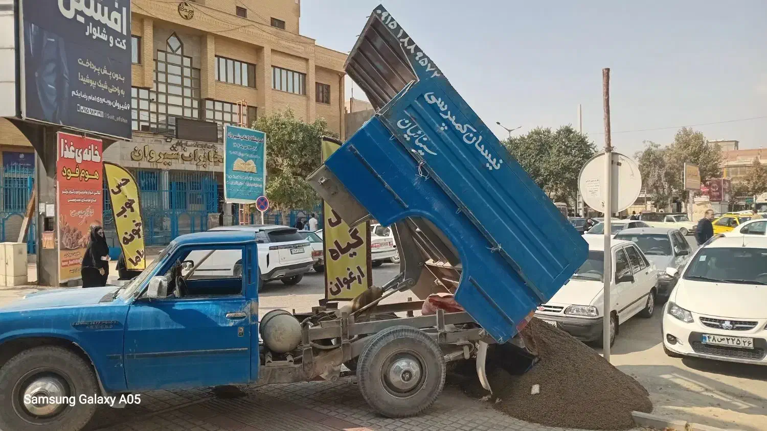 فروش شن وماسه وآجر با نیسان کمپرسی|خدمات حمل و نقل|شیروان (خراسان), |دیوار