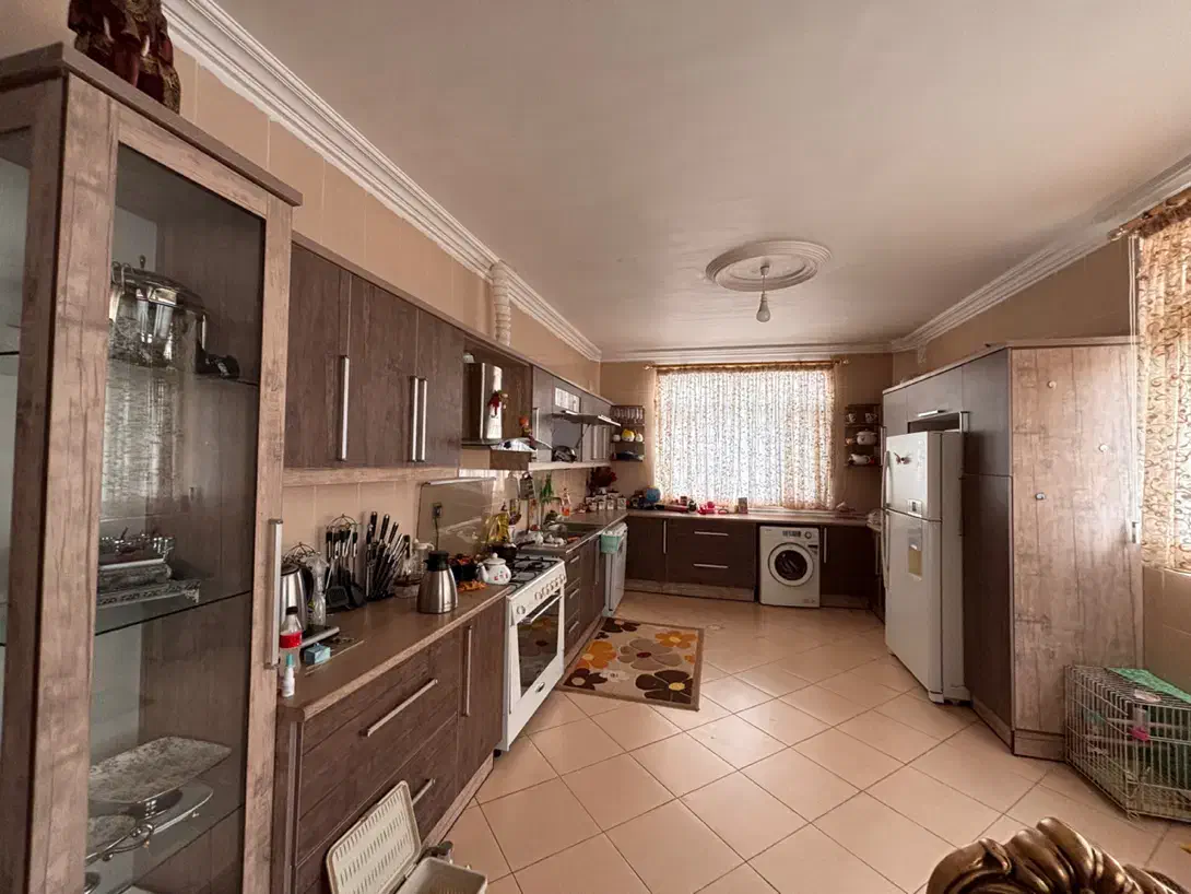 طبقه ۱۴۰متری ۲خواب دو نبش (شهرک فیروزه)|اجارهٔ آپارتمان|نیشابور, شهرک فیروزه|دیوار