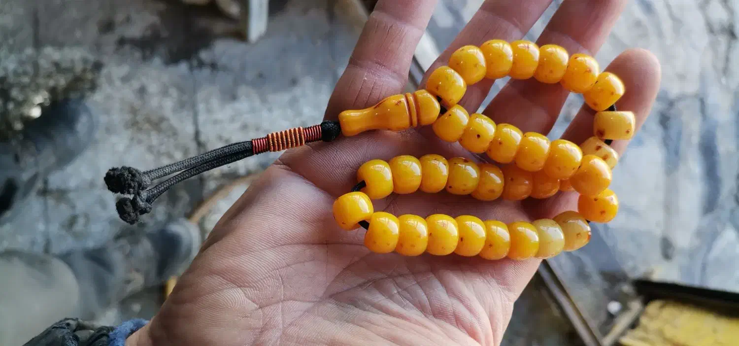 تسبیح کرپ کهنه قاجاری|کلکسیون اشیاء عتیقه|کوهدشت, |دیوار