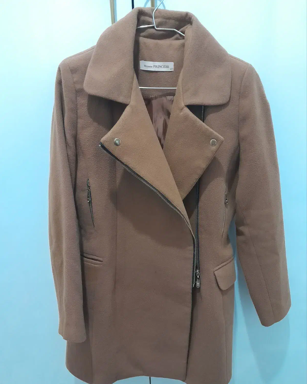 لباس زمستانی|لباس|پاکدشت, پاکدشت (مامازند)|دیوار