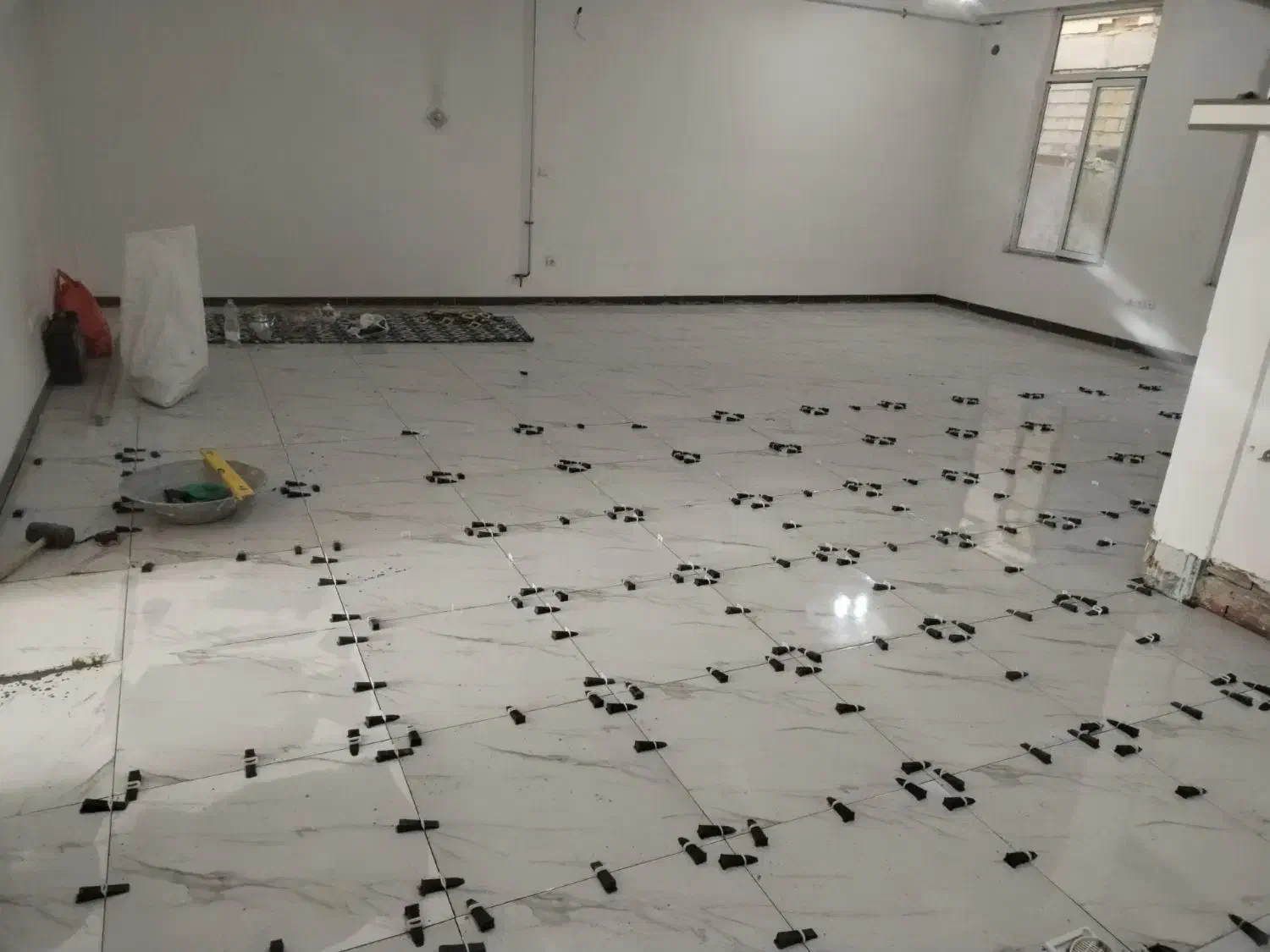 دیوارچینی وسیمان کاری وکاشی کاری ممی زاده|خدمات پیشه و مهارت|پارسآباد, |دیوار