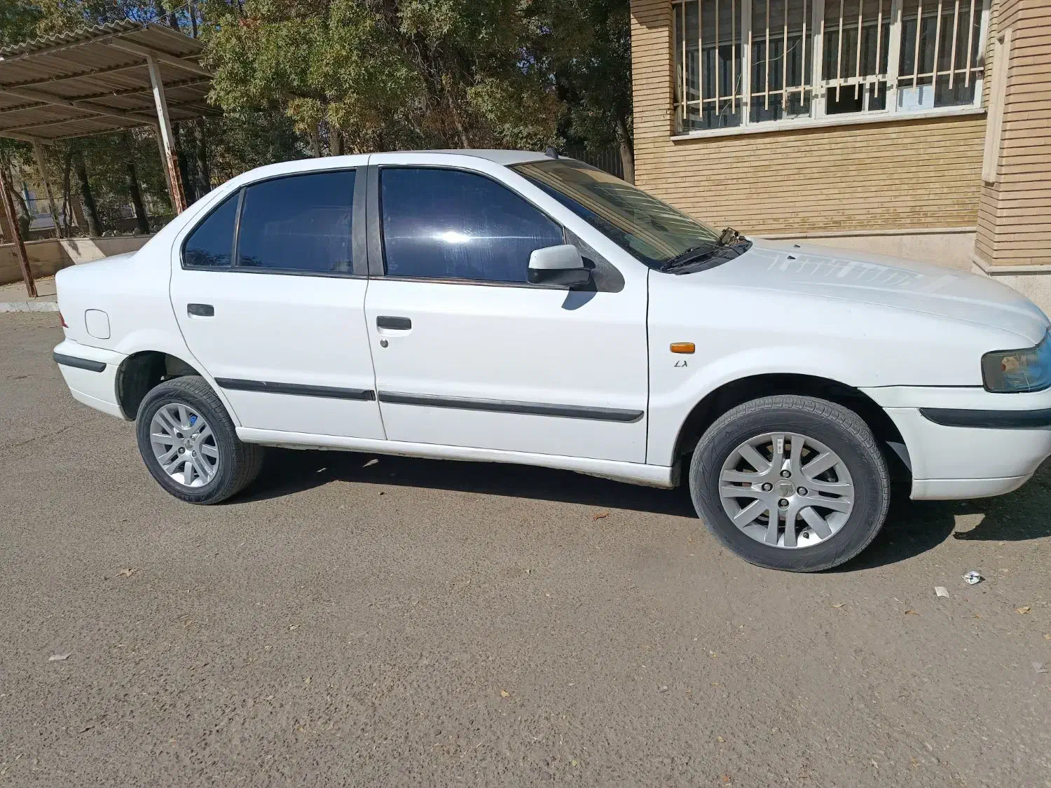 سمند|خودرو سواری و وانت|بروجرد, |دیوار