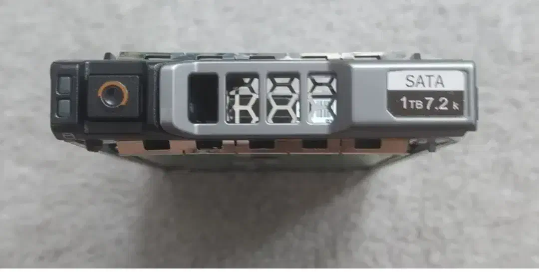 هارد سرور یک ترا|قطعات و لوازم جانبی رایانه|پرند, فاز ۲|دیوار