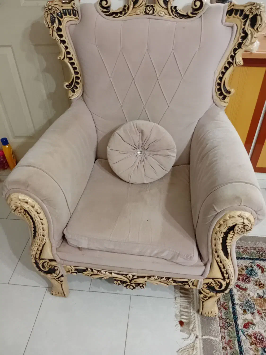 مبل|مبلمان خانگی و میز عسلی|رشت, حومه رشت|دیوار