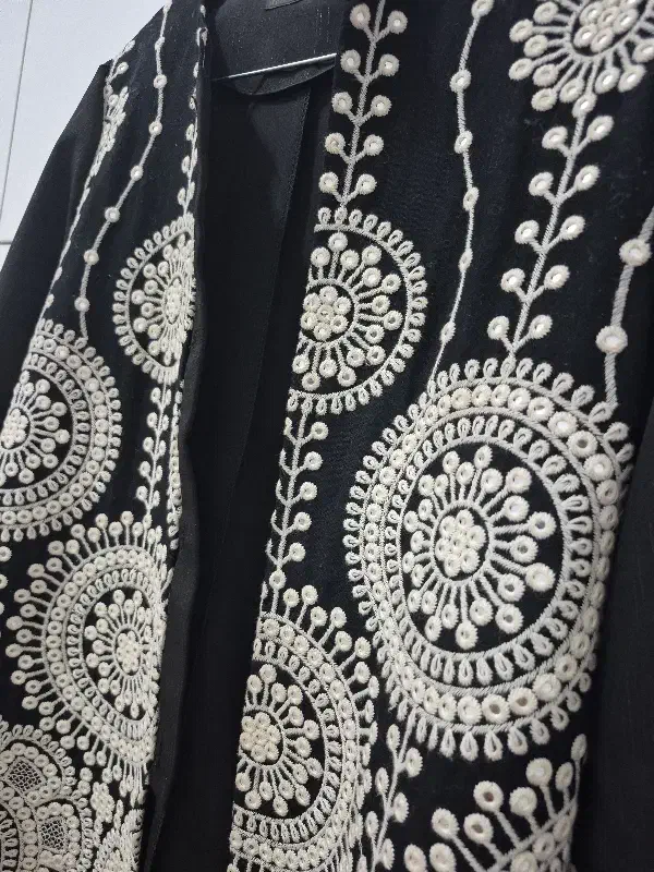 کت مجلسی|لباس|اردکان, |دیوار