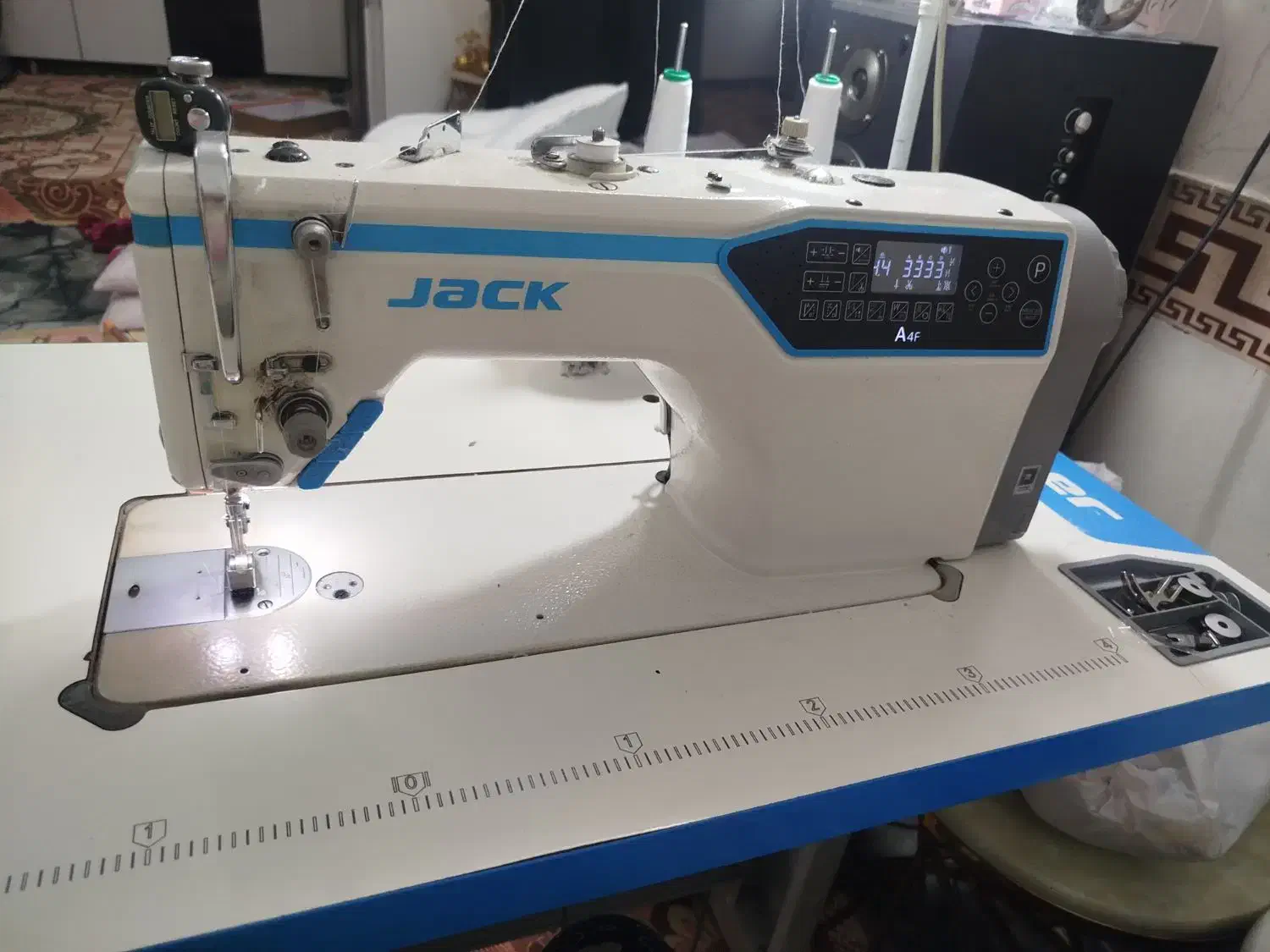 چرخ خیاطیA4F|چرخ خیاطی و ریسندگی|بهارستان, |دیوار