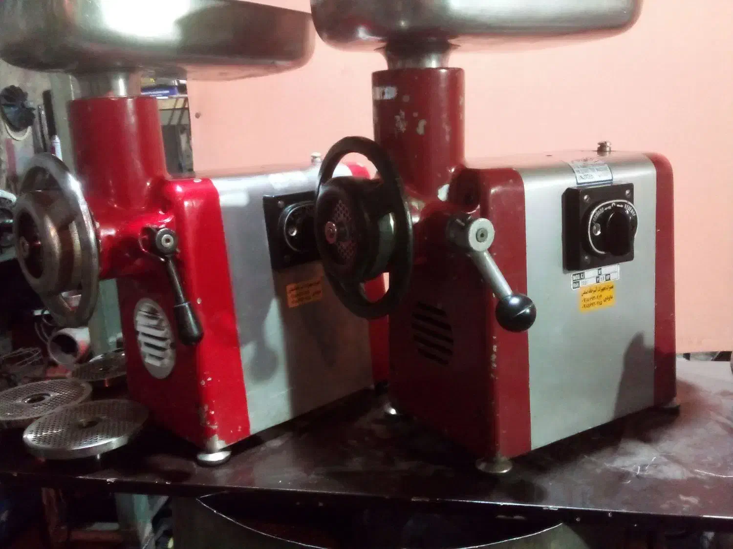 چرخ گوشت رومیزی|خردکن، آسیاب، غذاساز|اراک, |دیوار