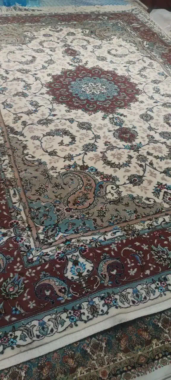 فرش ۹ متری دستبافت گل ابریشم|فرش|کاشان, مشکات|دیوار