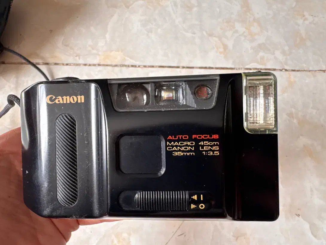 دوربین فیلمی|دوربین عکاسی و فیلم‌برداری|شیراز, نصر|دیوار