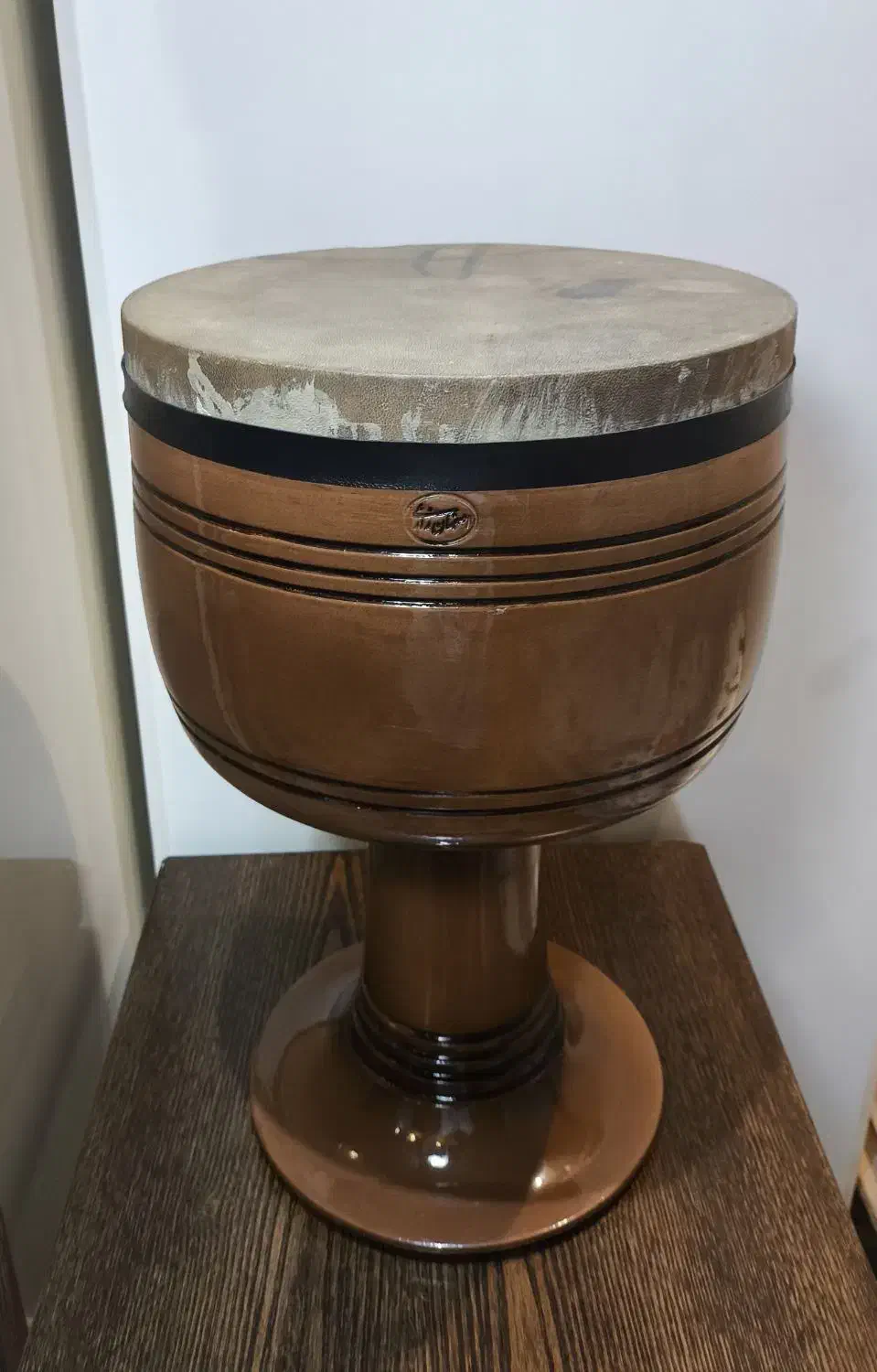 تنبک زارعی به همراه کاور و کتاب حسین تهرانی|سازهای سنتی|تهران, علم و صنعت|دیوار