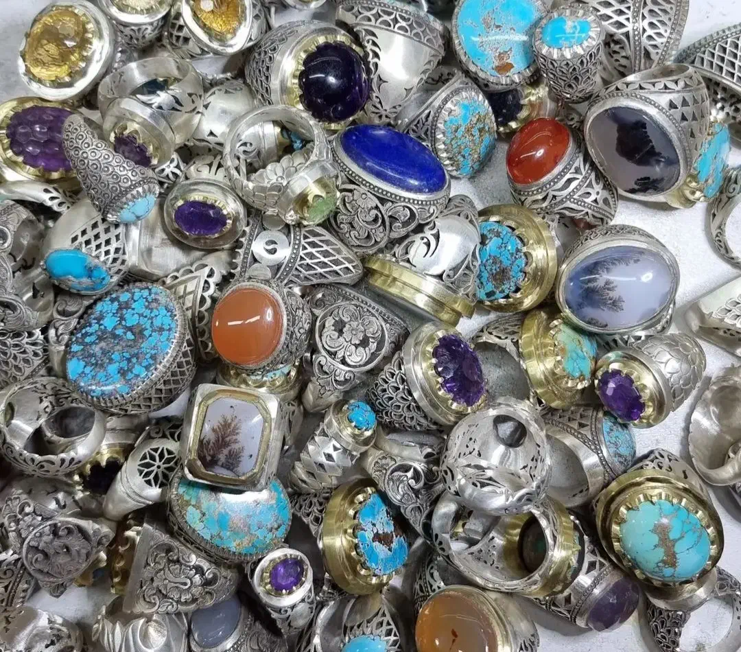 نقره شکسته دست دوم زنجیر انگشتر ظروف سکه قیمت روز|جواهرات|ارومیه, |دیوار