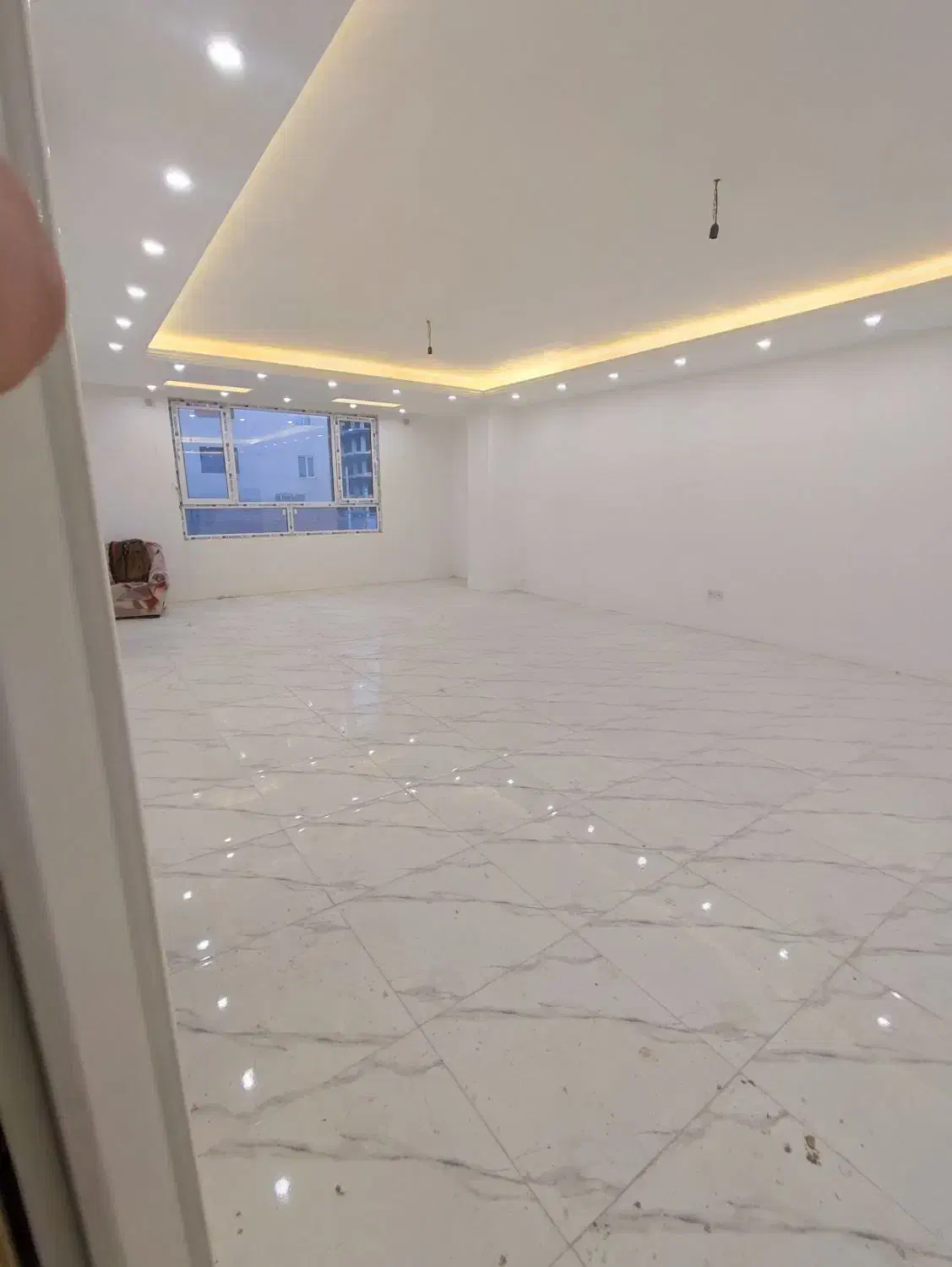 فروش فوری. 135متری.سندار.پارکینگدار.بهترین موقعیت|فروش آپارتمان|صباشهر, |دیوار