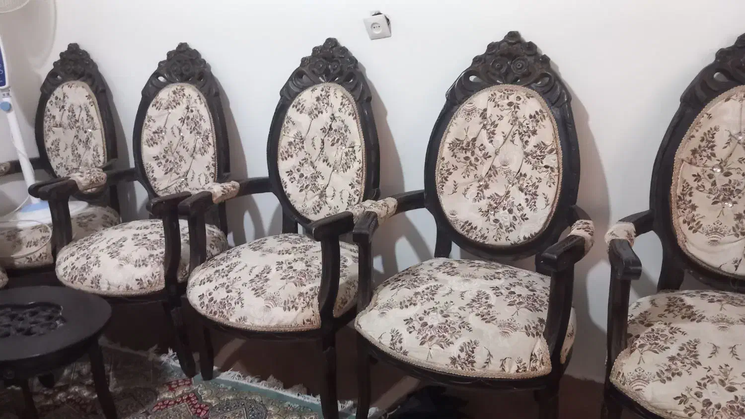 مبل چوبی|مبلمان خانگی و میز عسلی|قم, امامزاده ابراهیم|دیوار