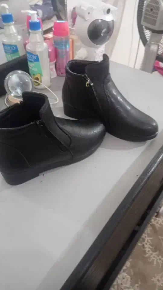 یک جفت نیم بوت زنانه نو نوسایز ۴۲|کیف، کفش، کمربند|اهواز, بهارستان|دیوار