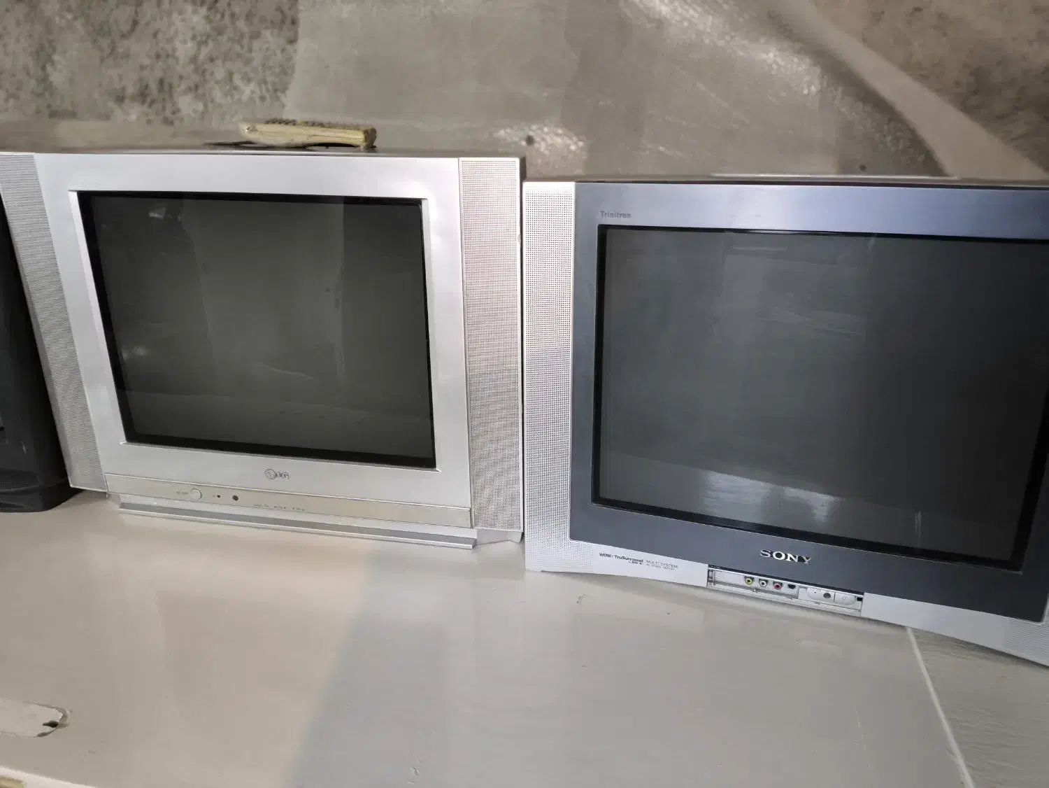 تلوزیون نوستالژی|تلویزیون و پروژکتور|اراک, |دیوار