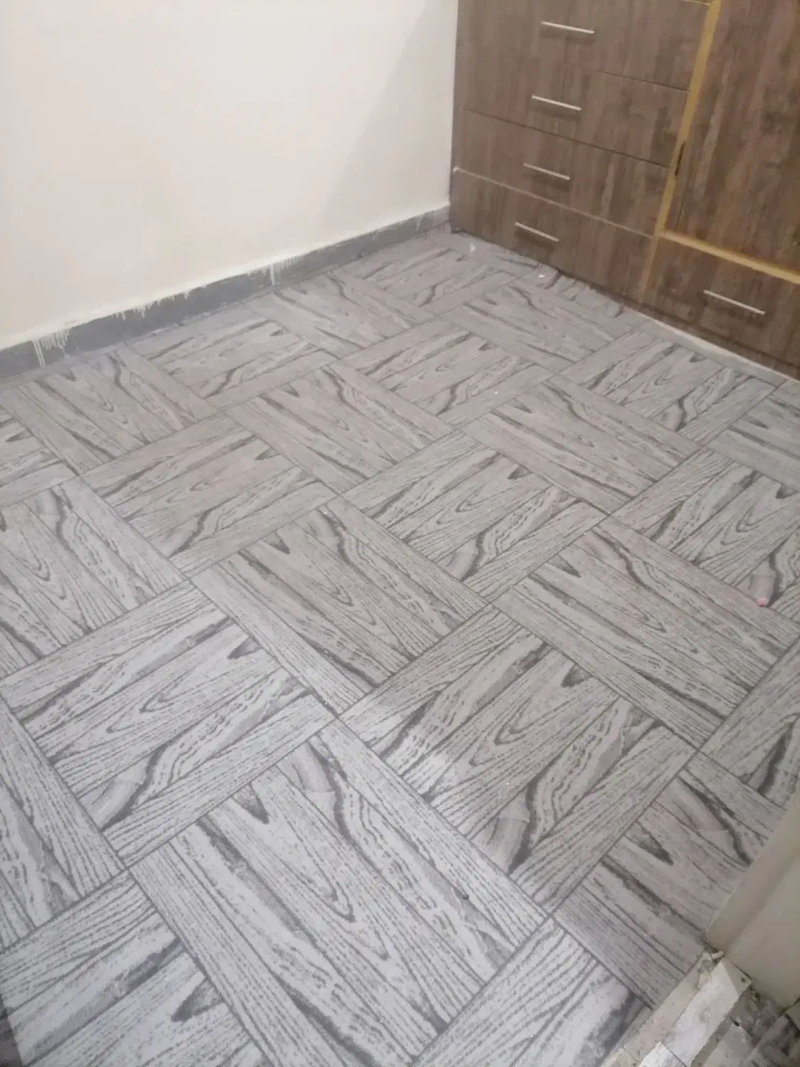 موکت|موکت|قدس, شهر‌قدس|دیوار