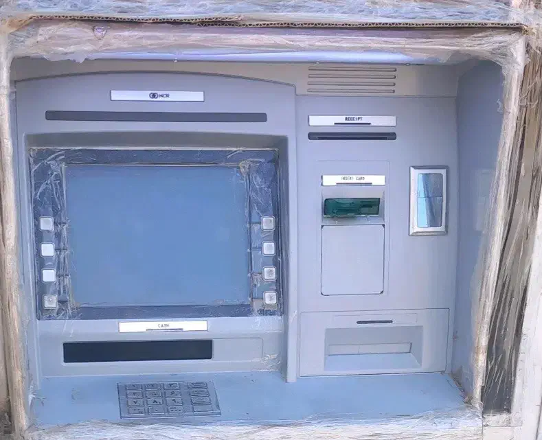 خودپرداز، ATM|فروشگاه و مغازه|سنندج, |دیوار