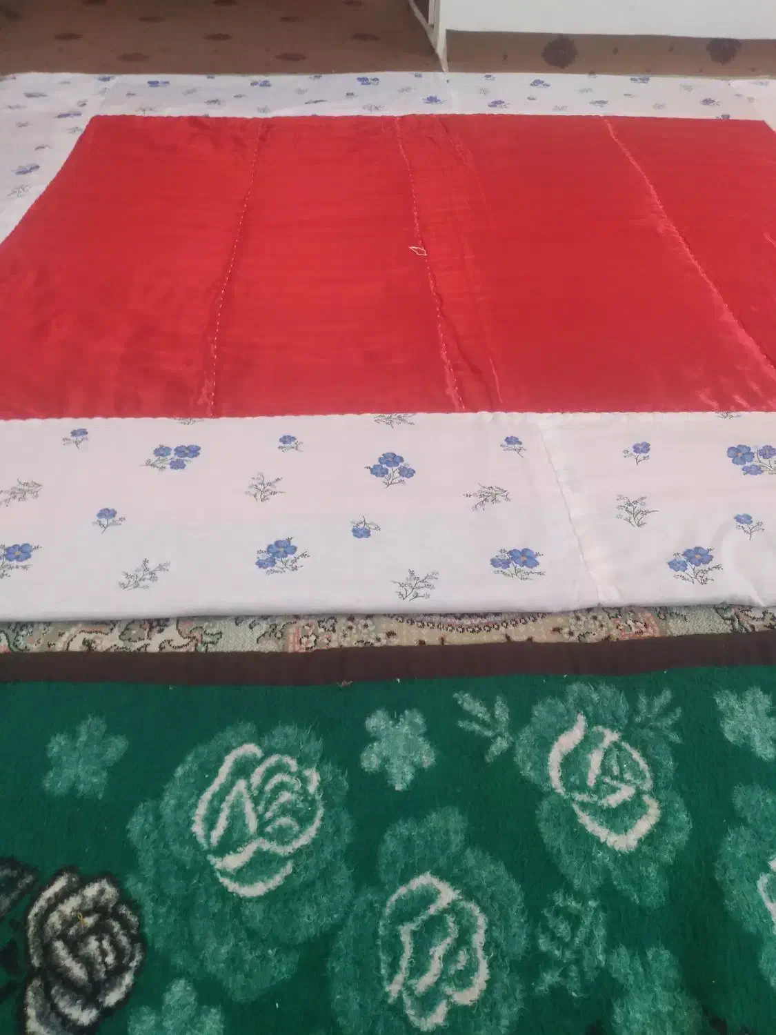 لحاف|رختخواب، بالش، پتو|ملکان, |دیوار