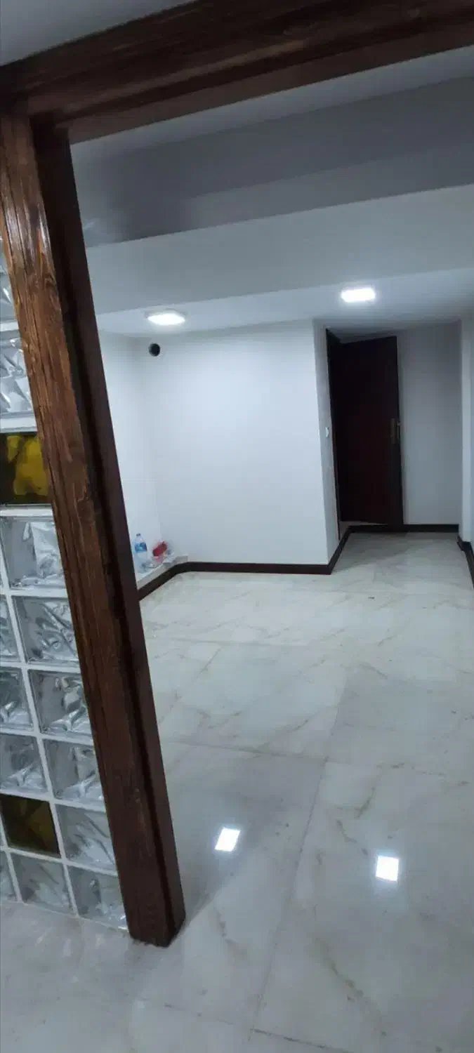 ۲۵ متر اداری تجاری +۱۶متر شیک بهترین منطقه لواسان|فروش مغازه و غرفه|لواسان, |دیوار