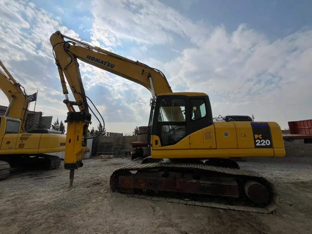 بیل میکانیکی کوماتسو|خودرو سنگین|اسلامشهر, بهرام آباد|دیوار