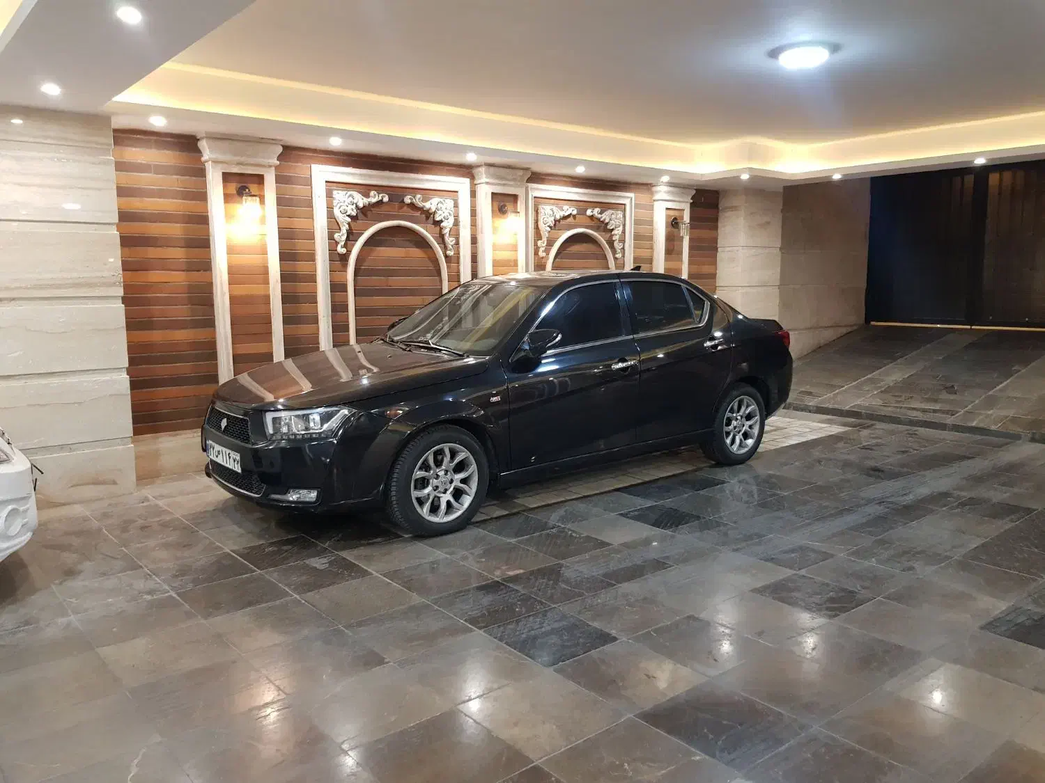 دنا پلاس اتومات ۹۹ در حد صفر|خودرو سواری و وانت|پرند, فاز ۱|دیوار