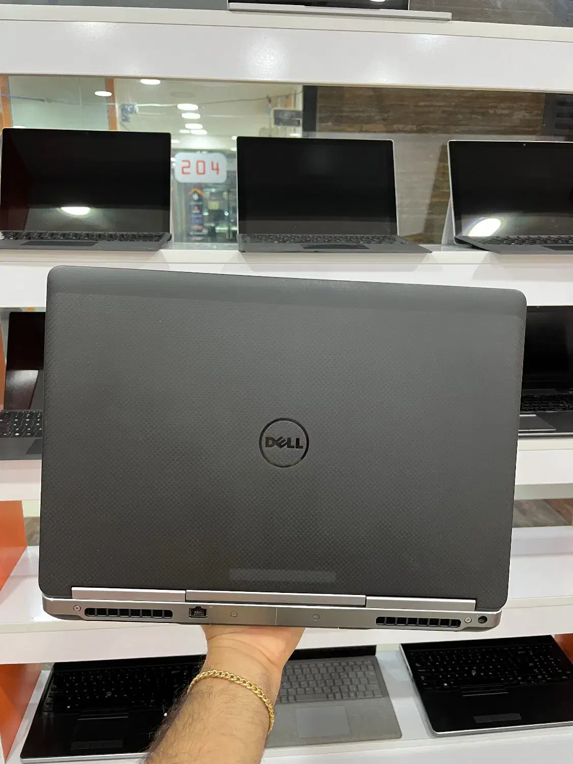 دل پرسیژن ۷۵۲۰ Dell precision 7520|رایانه همراه|شیراز, ملاصدرا|دیوار