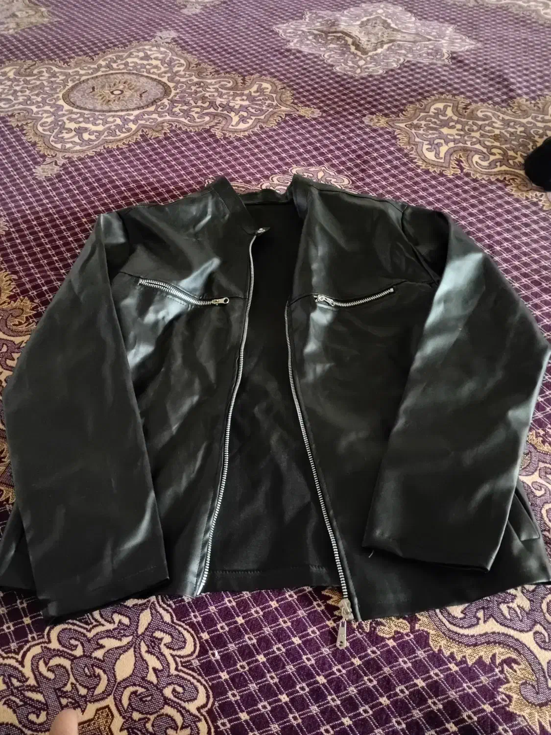 کت فوم مردانه|فعالیت داوطلبانه|بروجرد, |دیوار