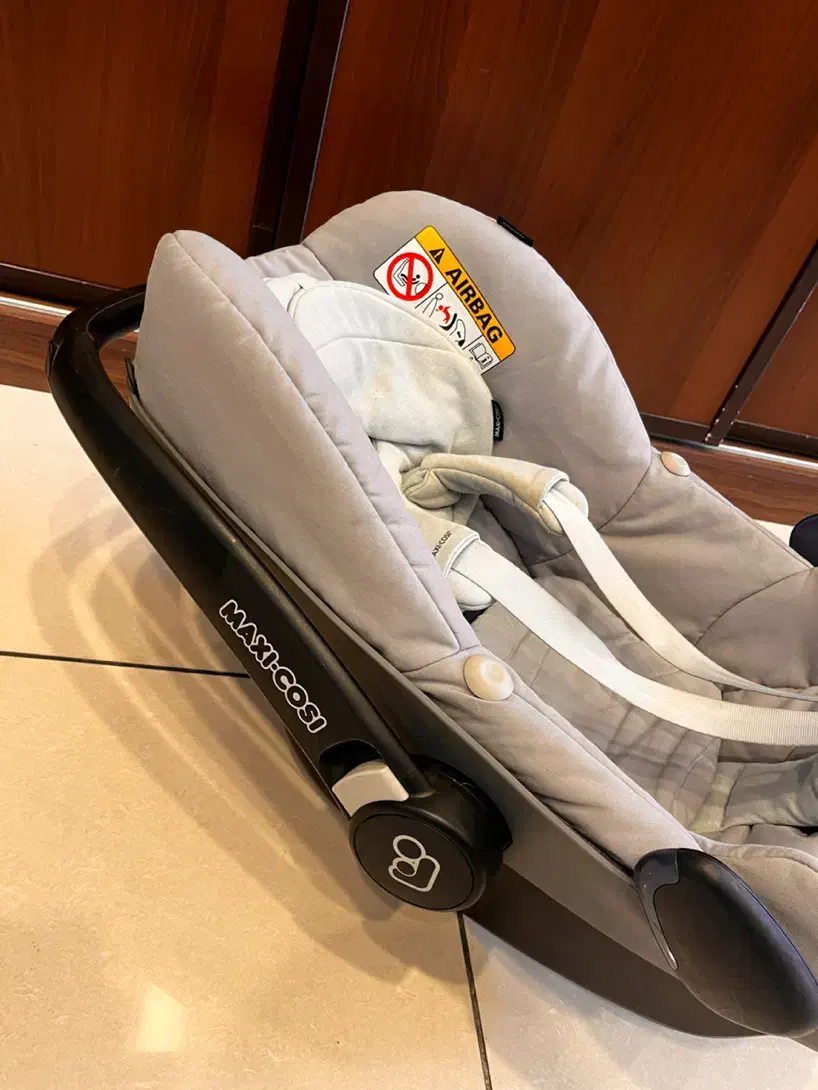 کریر نوزاد|کالسکه و لوازم جانبی|تبریز, |دیوار