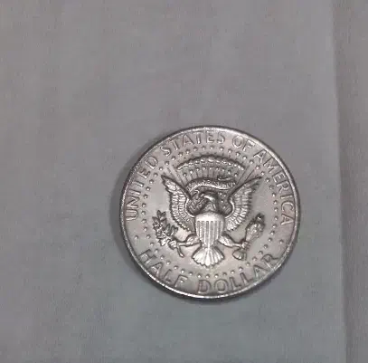 سکه قدیمی|کلکسیون سکه، تمبر، اسکناس|هشتگرد, طاووسیه|دیوار