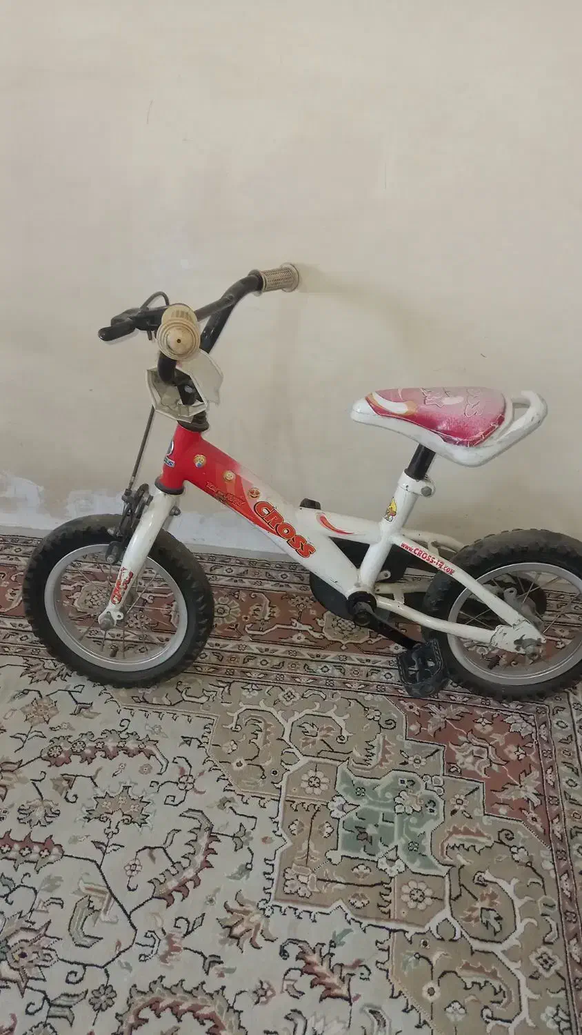 هردو باهم ۲میلیون|دوچرخه، اسکیت، اسکوتر|پرند, فاز ۶|دیوار