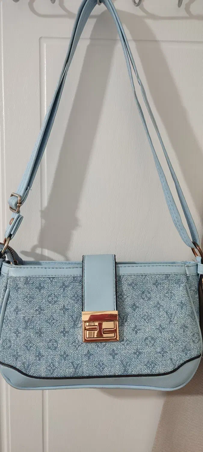 کیف|کیف، کفش، کمربند|شهریار, شهریار|دیوار