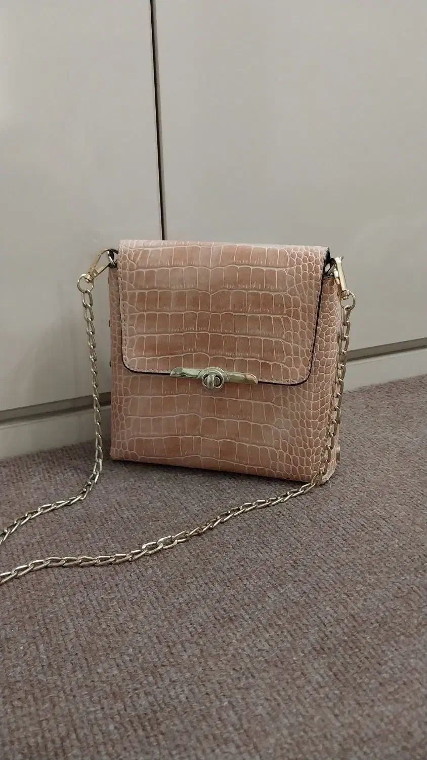 یه سری کیف و کفش و لباس|لباس|گنبد کاووس, |دیوار