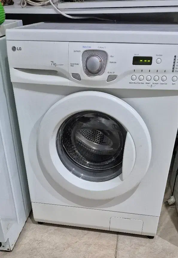 لباسشویی ال جی|ماشین لباسشویی و خشک‌کن لباس|مهاباد (آذربایجان غربی), |دیوار