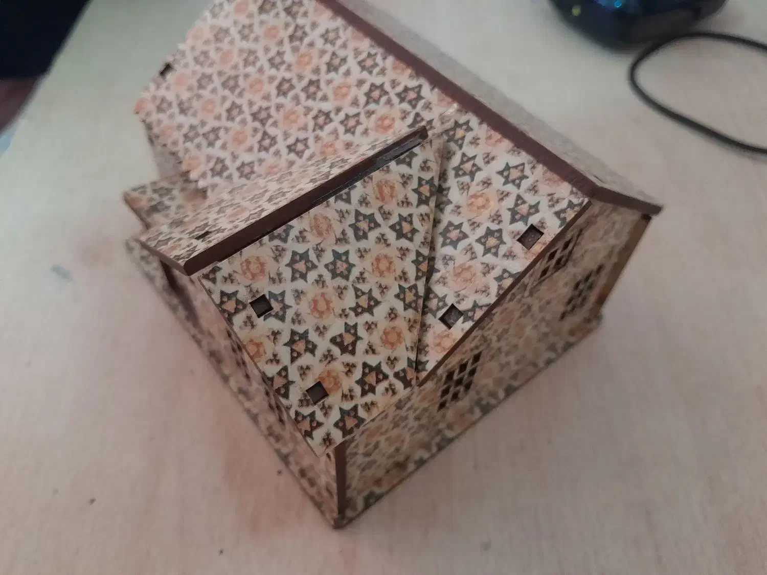 ماکت خونه|اسباببازی|ساری, |دیوار