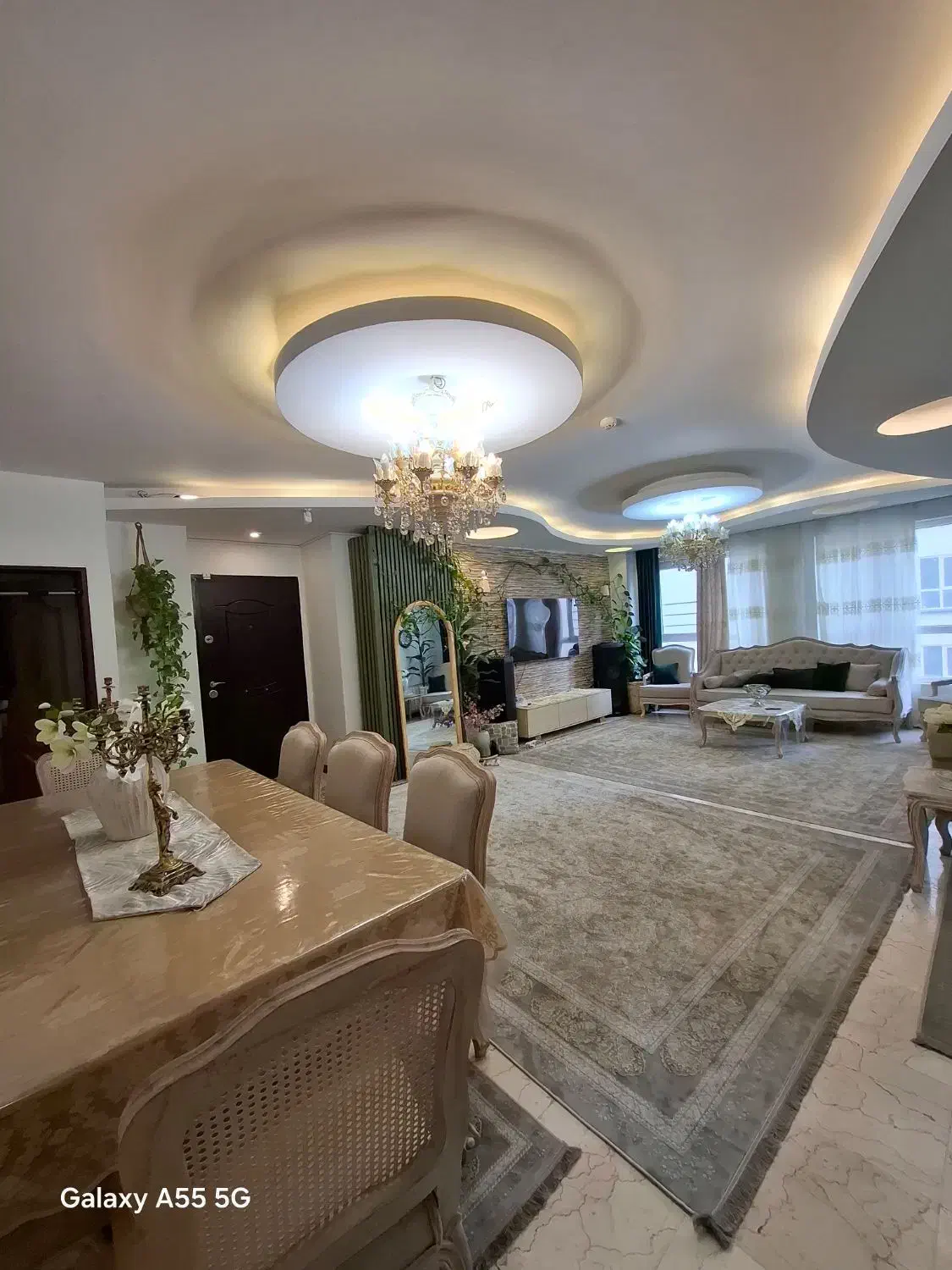 ۱۳۵ متر ۳ خوابه فول امکانات طبقه ۵ جنت اباد