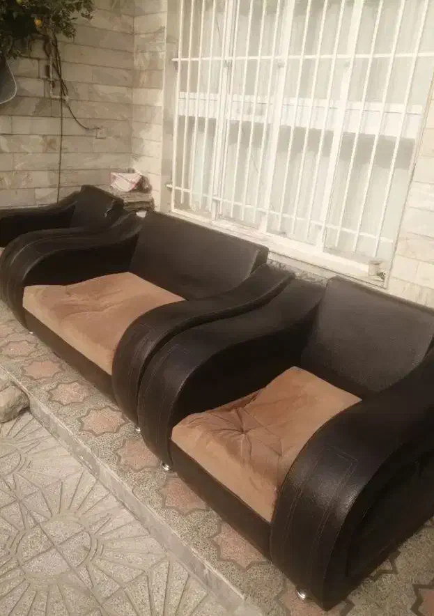 مبل ۷نفره|مبلمان خانگی و میز عسلی|شیراز, ریشمک|دیوار