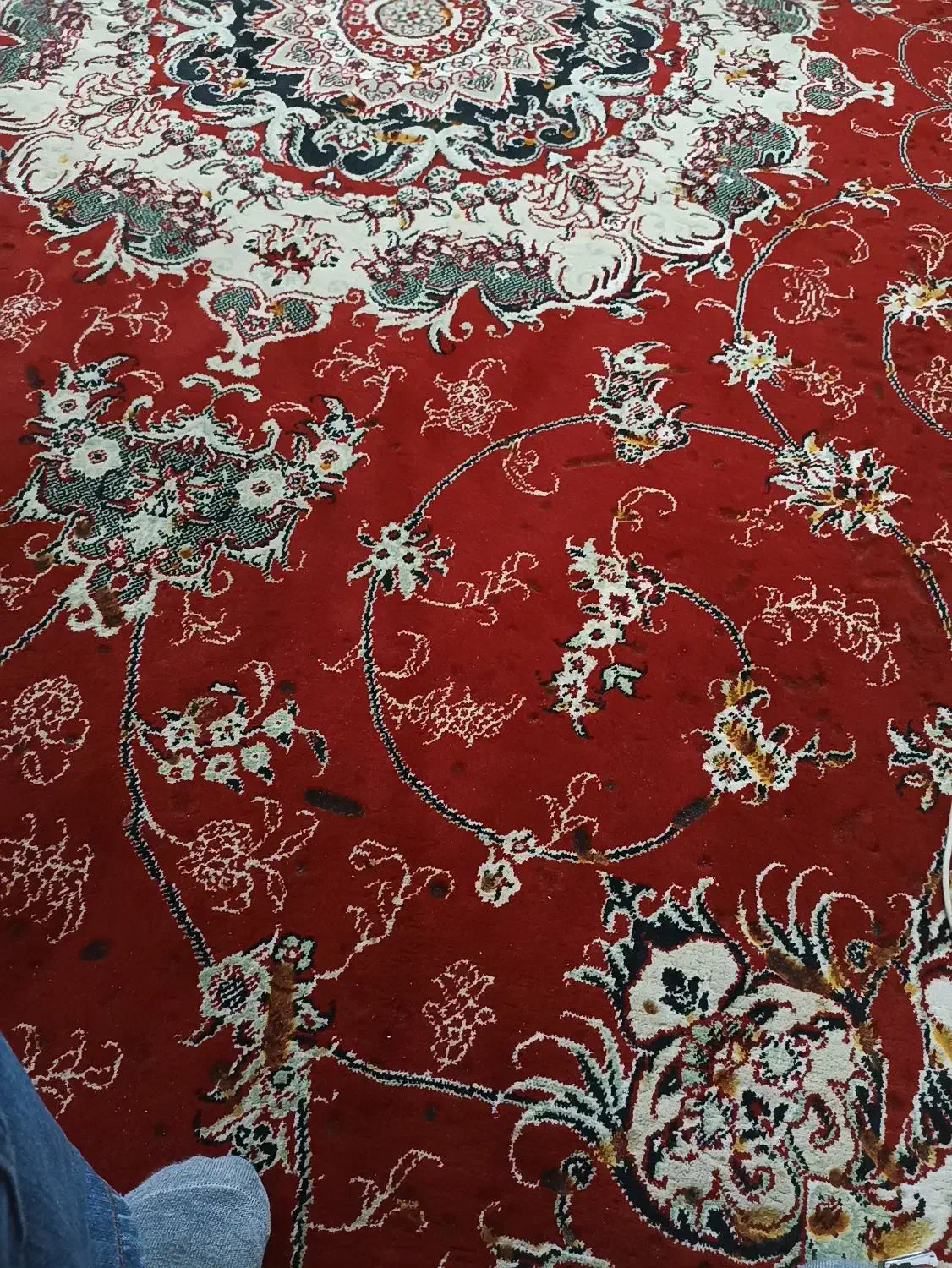 فرش ۹مت ری ۵۰۰ شانه یک ملیون تومن|فرش|ساری, |دیوار