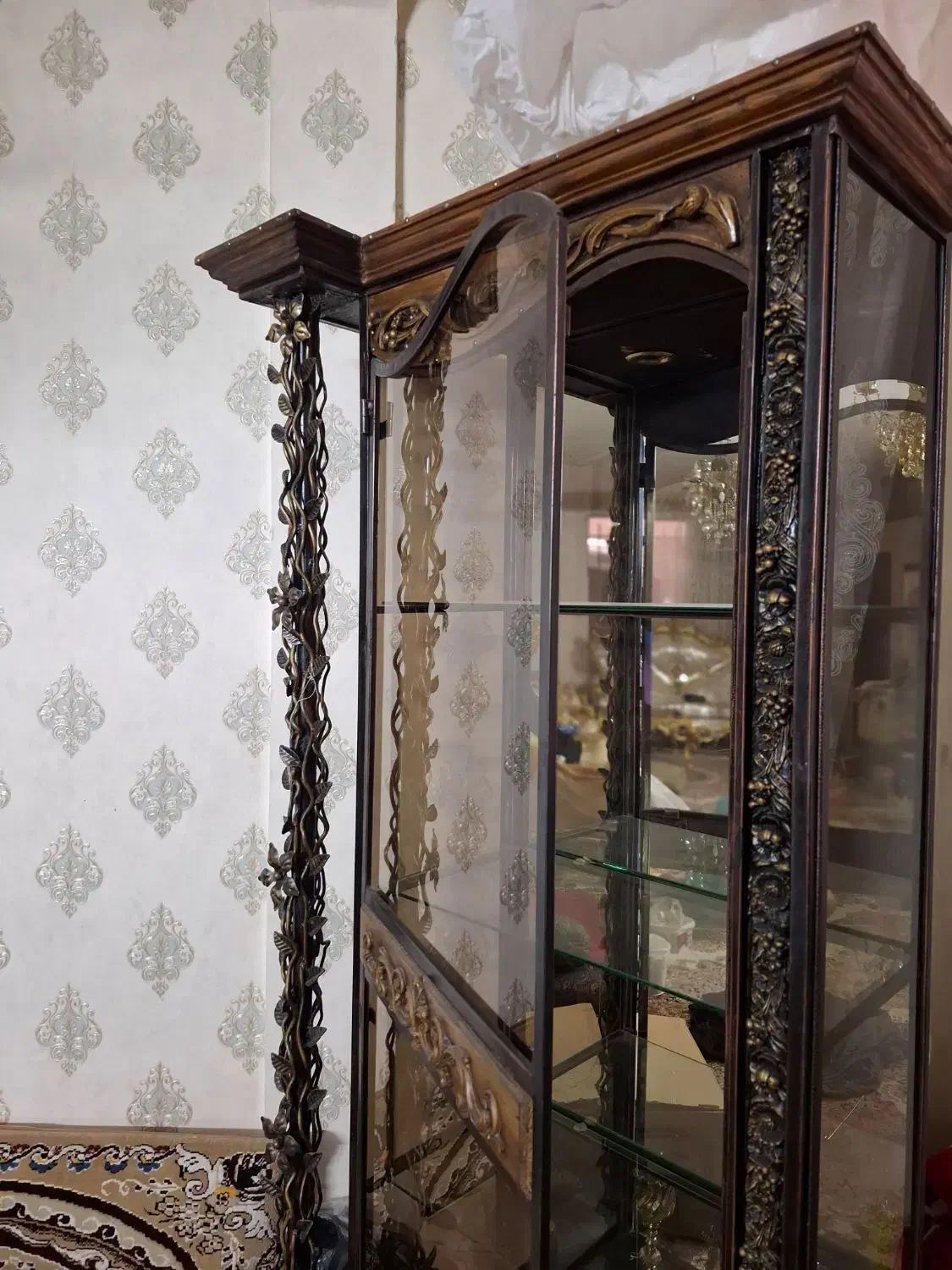 گنجه فرفورژه|بوفه، ویترین، کنسول|مشهد, چهارچشمه|دیوار