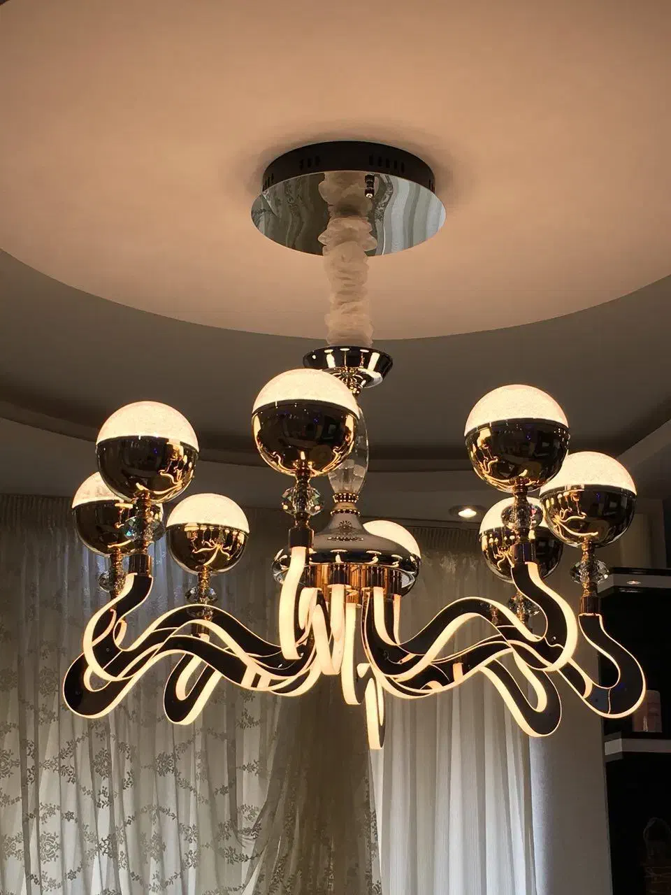 لوستر شیک و مدرن|لوستر و چراغ آویز|اندیشه, اندیشه فاز ۲|دیوار