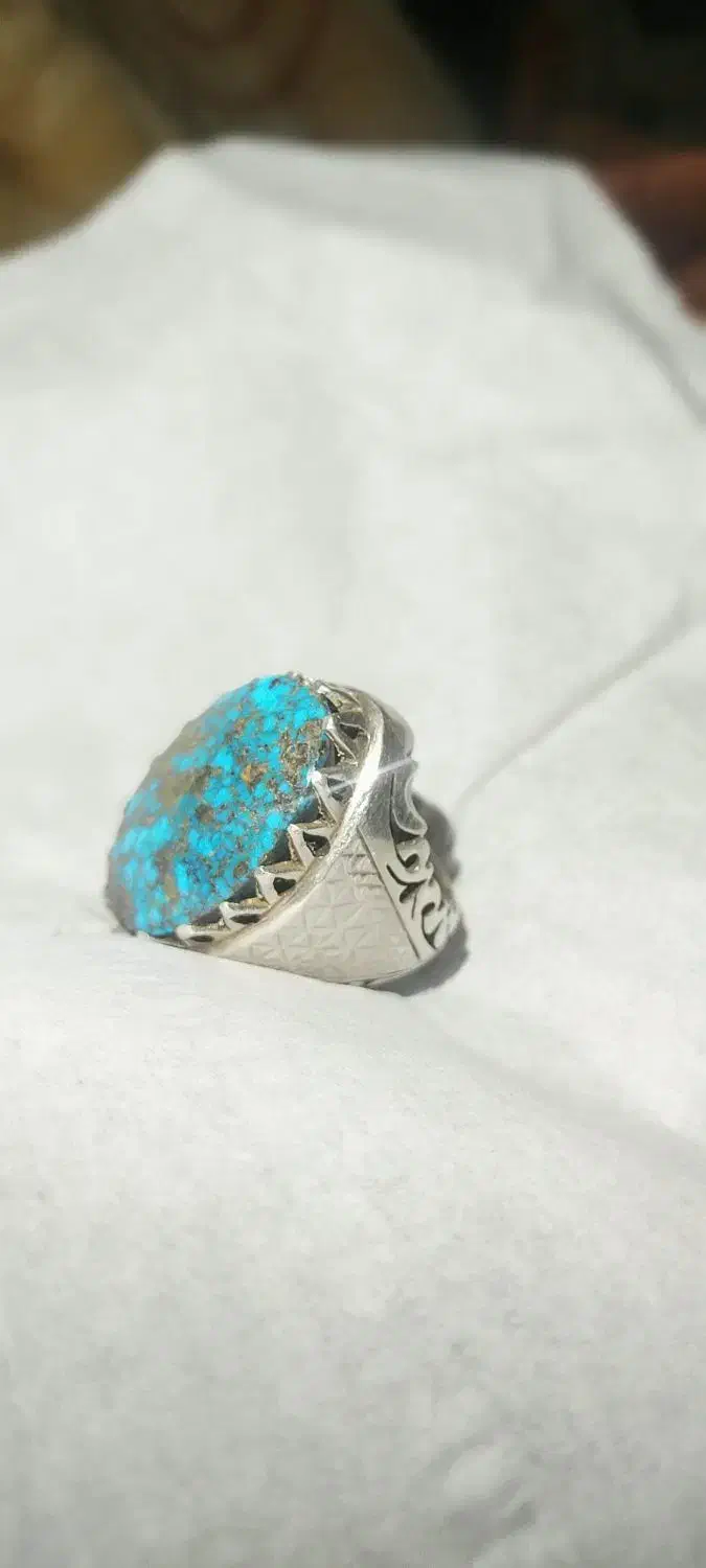 فیروزه اصل نیشابور|جواهرات|زبرخان, |دیوار