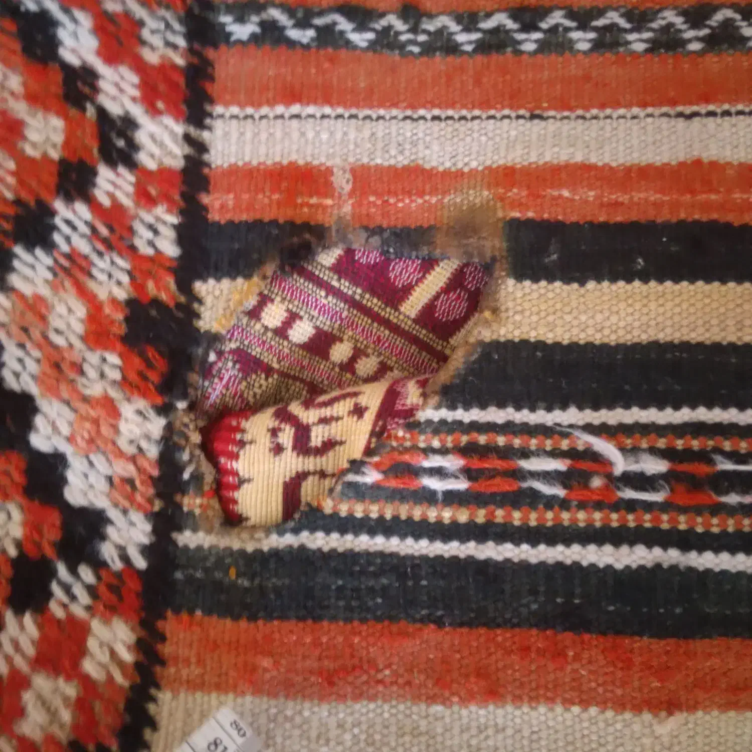 یک عدد کیلم جاجیم|گلیم، جاجیم، گبه|سهند, |دیوار