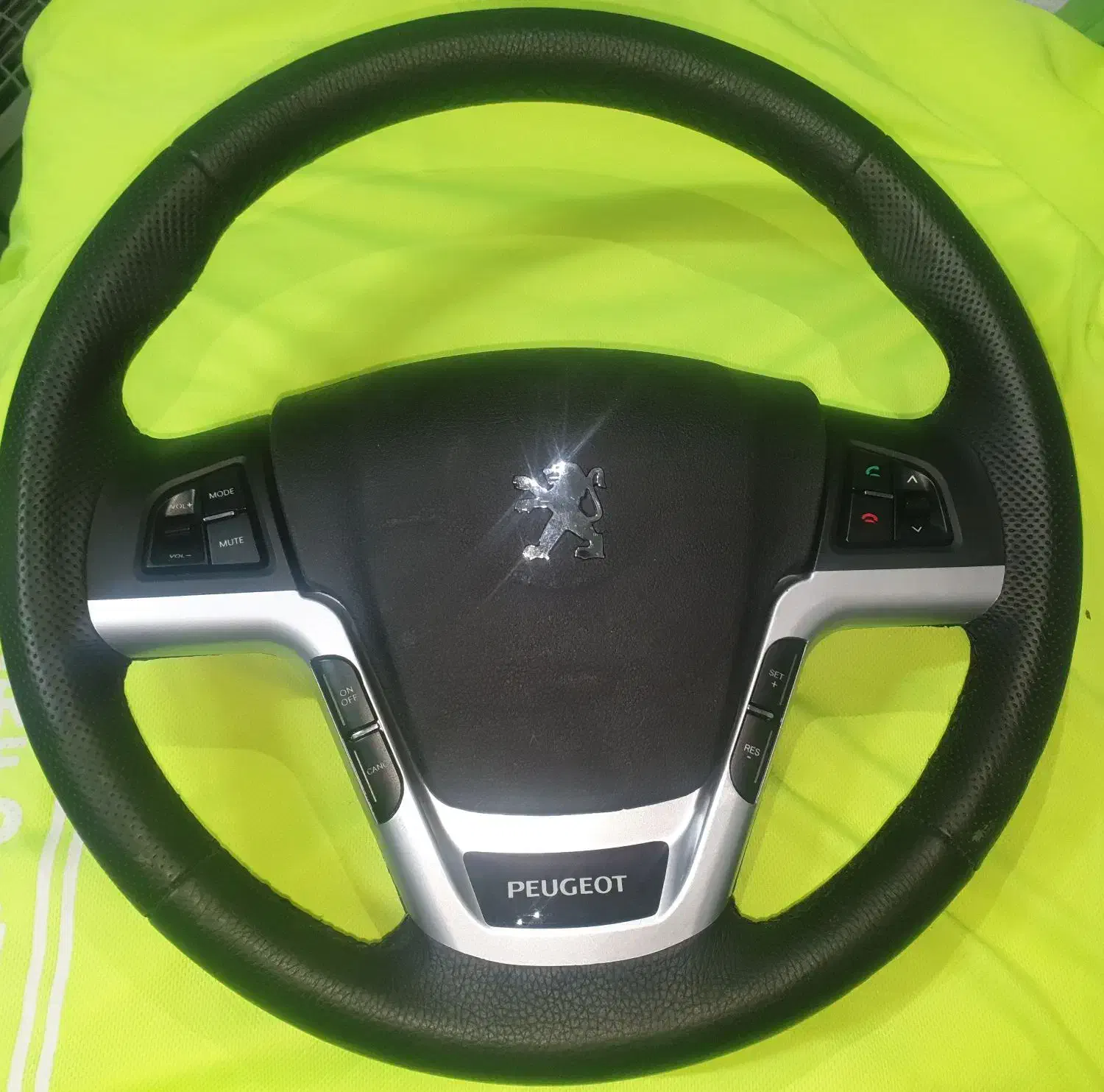 غربیلکفرمانپژو۲۰۶راناپلاسی207قابایربگ2008کوییک۴۰۷|قطعات یدکی و لوازم جانبی|تهران, صادقیه|دیوار