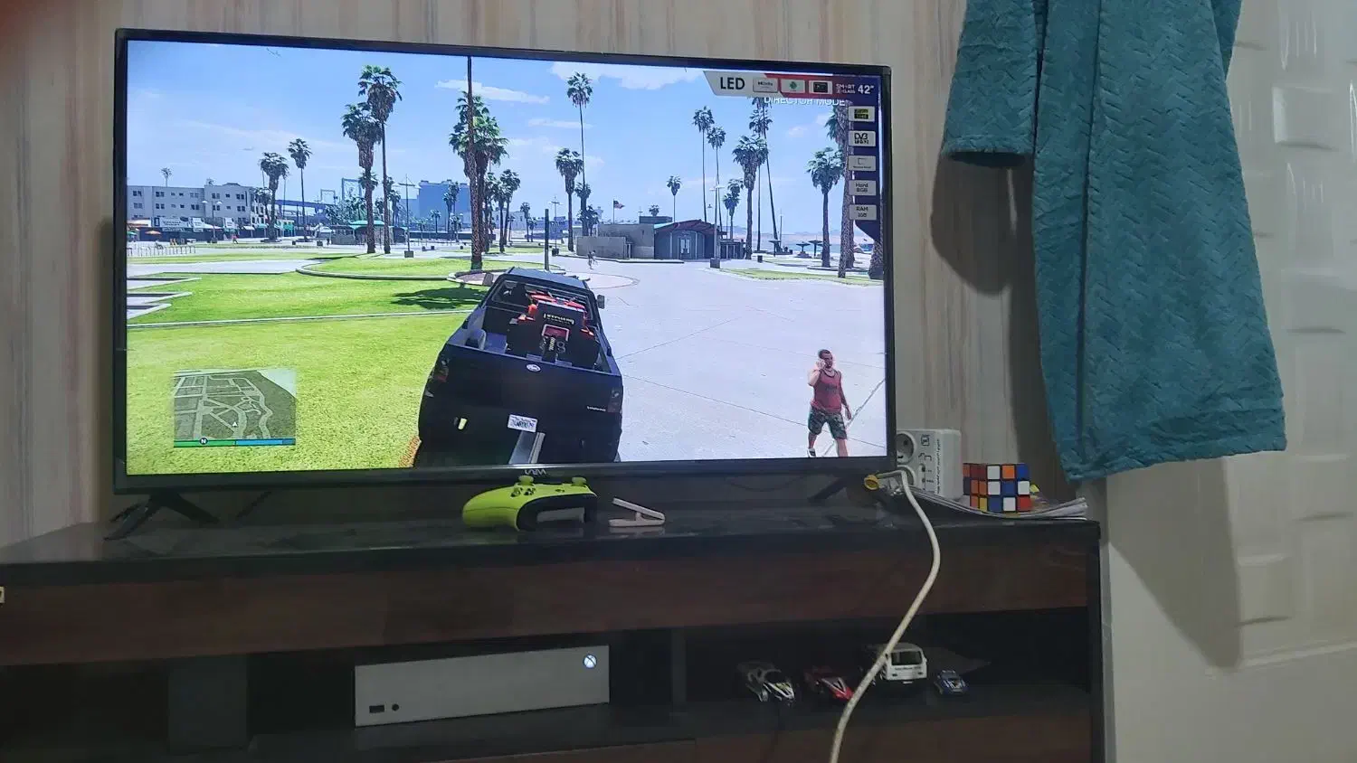 تلوزیون ال جی|تلویزیون و پروژکتور|بندر امام خمینی, |دیوار