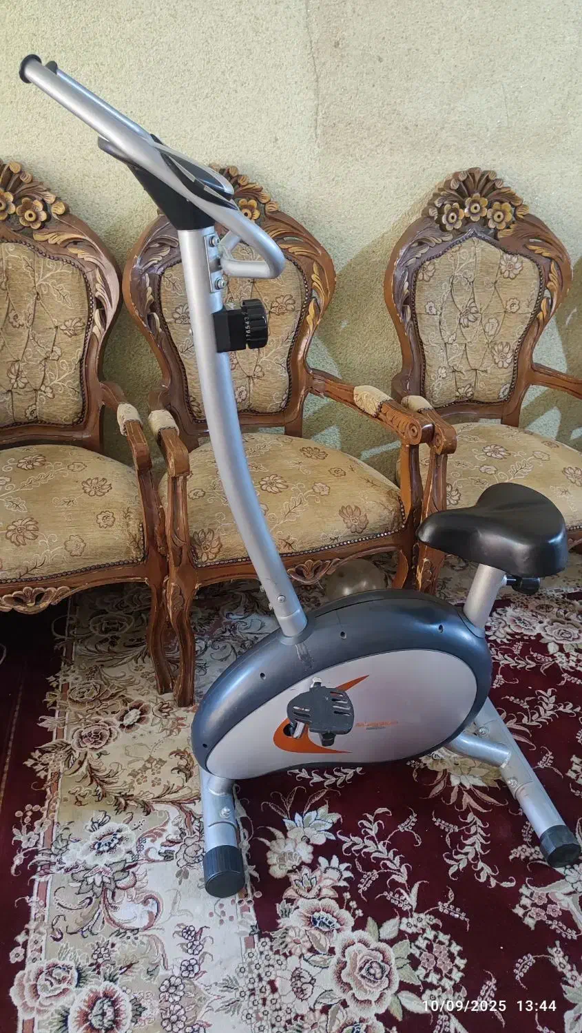 دوچرخه ثابت خانگی مارک Azimuth Fitness|تجهیزات ورزشی|شیراز, سفیرشمالی|دیوار