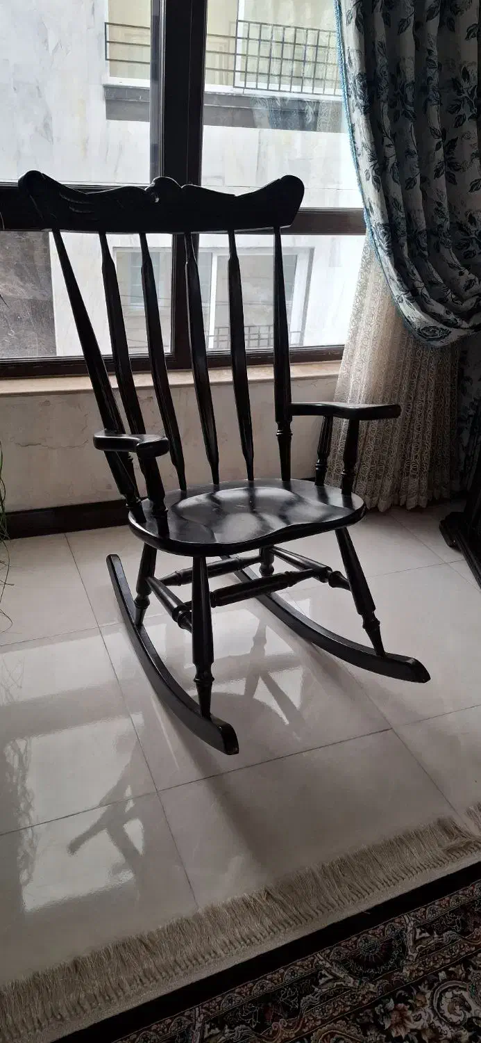 صندلی|صندلی و نیمکت|قائم‌شهر, |دیوار