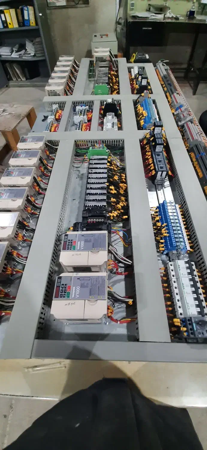 برقکار صنعتی وساختمانی|خدمات پیشه و مهارت|بافت, |دیوار