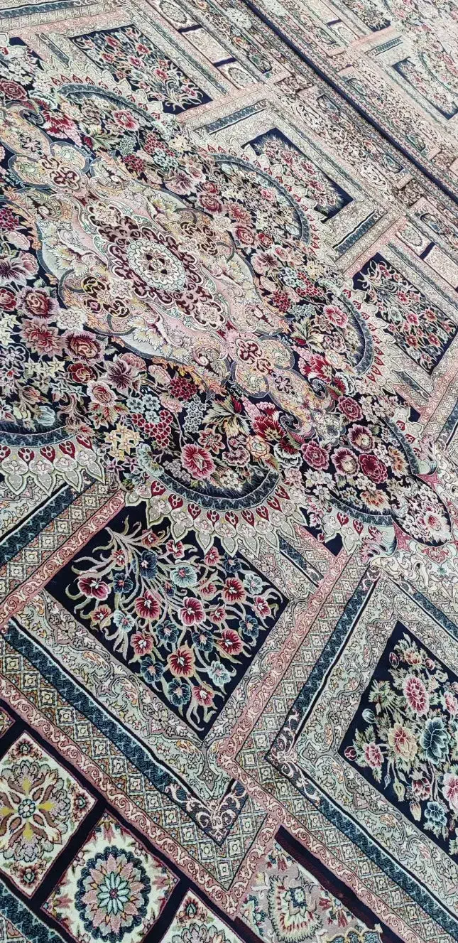 فرش قصر ایرانیان سورمه ای|فرش|شهرکرد, |دیوار